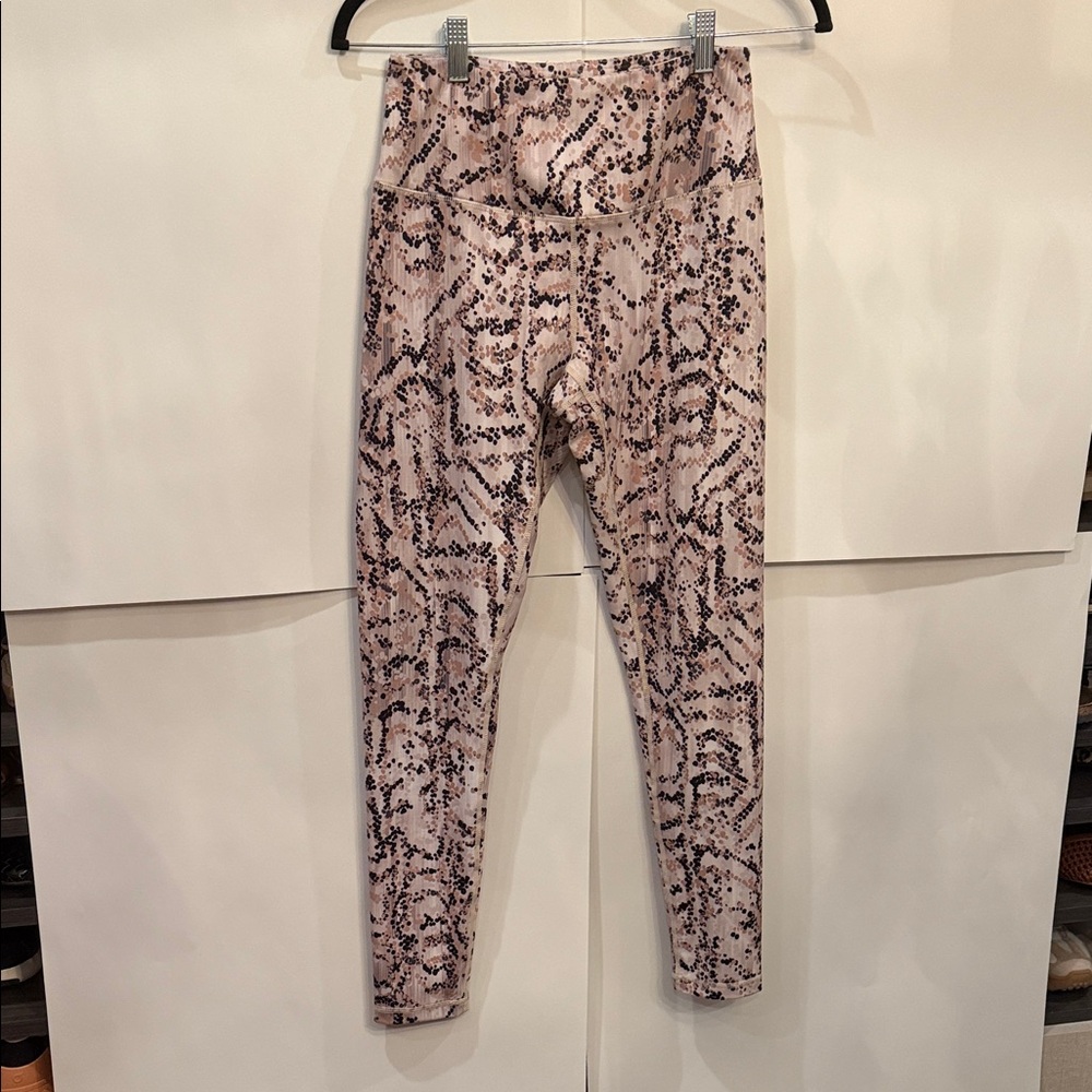 Zella Black and Tan Patterned Leggings